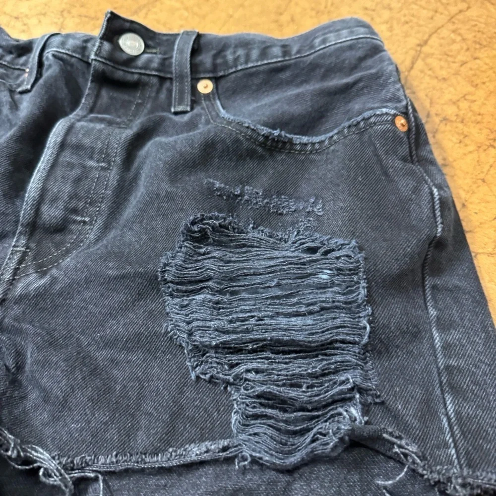 Size 30 Levi's Black Distressed Jean Shorts